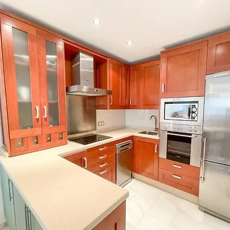 Apartamento Seafront With Direct Access To The *