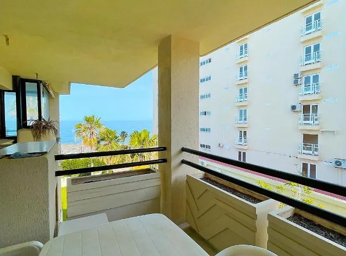 Solana Montemar Terraza Vista Mar 3 Torremolinos