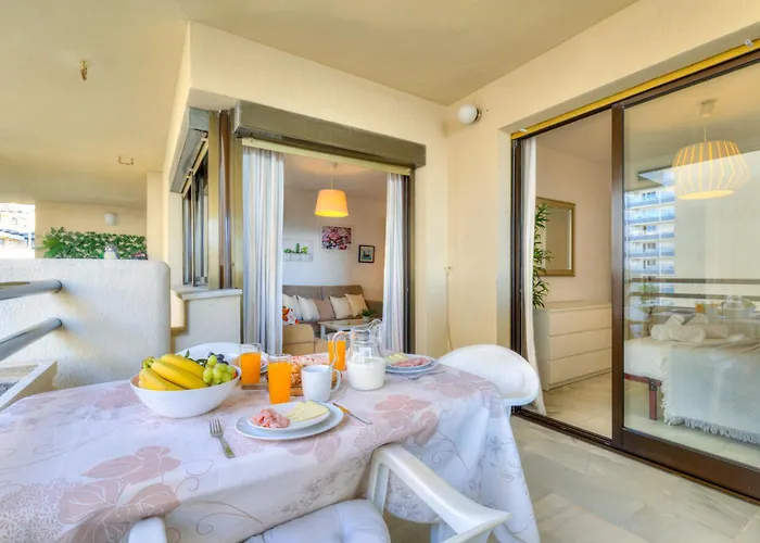 Solana Montemar Terraza Vista Mar 3 Torremolinos